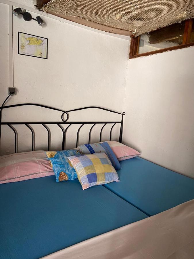 Holiday Home Stiniva วิส ภายนอก รูปภาพ