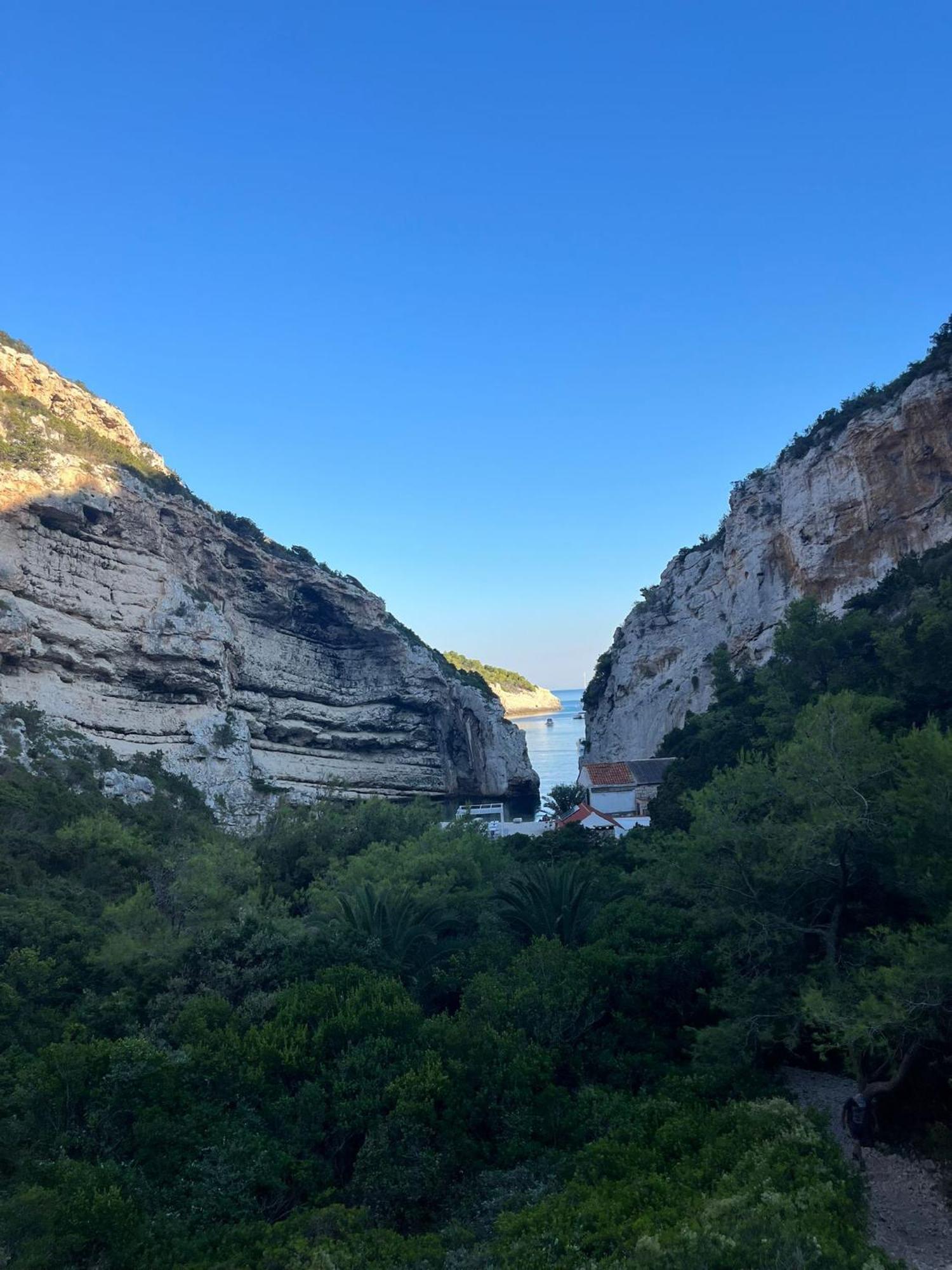 Holiday Home Stiniva วิส ภายนอก รูปภาพ